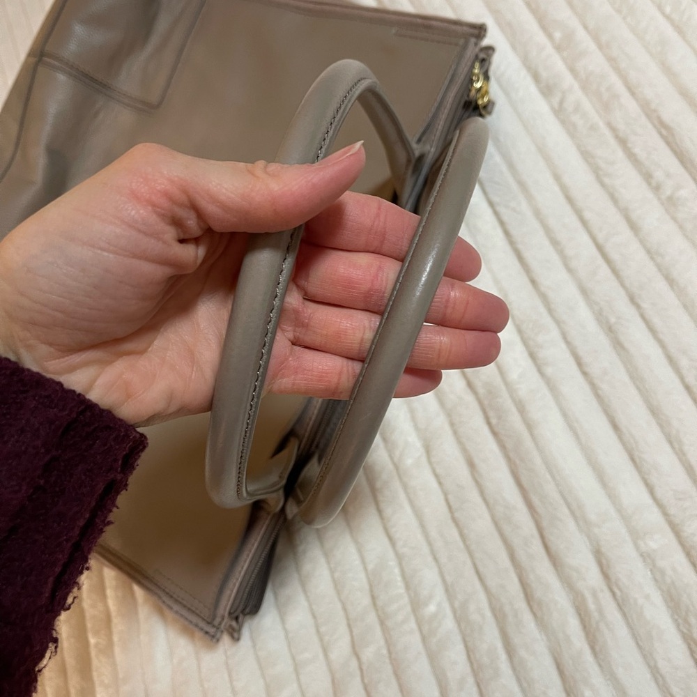 Tory Burch | Taupe | Leather Ella Tote - Picture 11 of 17